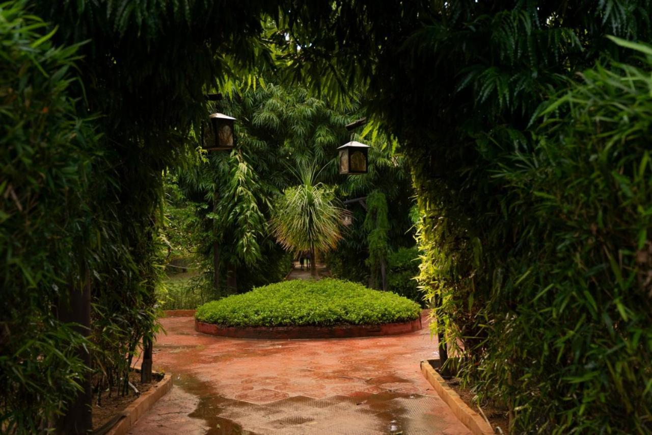 The Fern Ranthambore Forest Resort Rajasthan Saváj Madhopur Kültér fotó